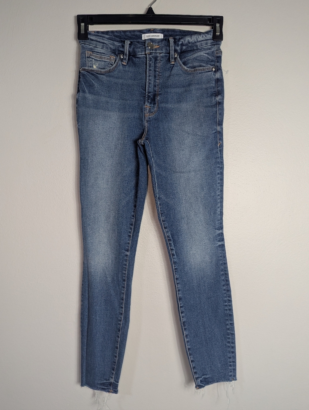 6/28 Good American Good Legs Crop Jeans